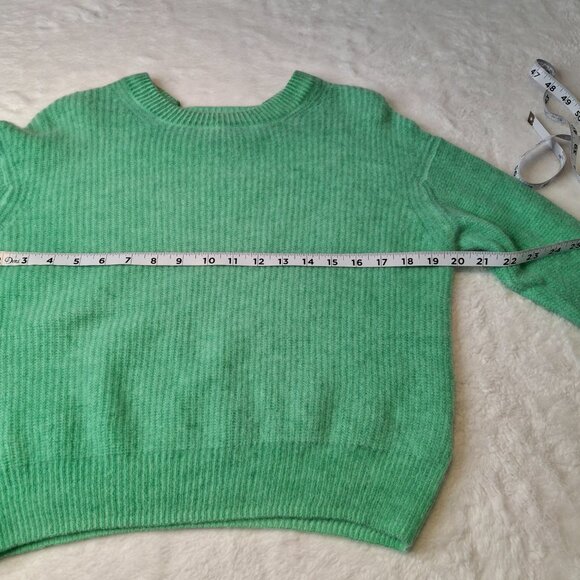 Line 100% Cashmere Sweater Sz M Crop Slouchy Preppy Boho Colorful - Picture 11 of 11